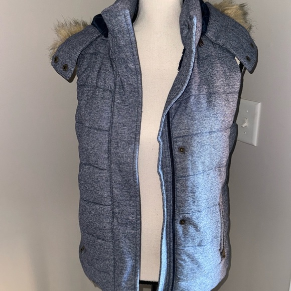 Banana Republic vest - Picture 1 of 3